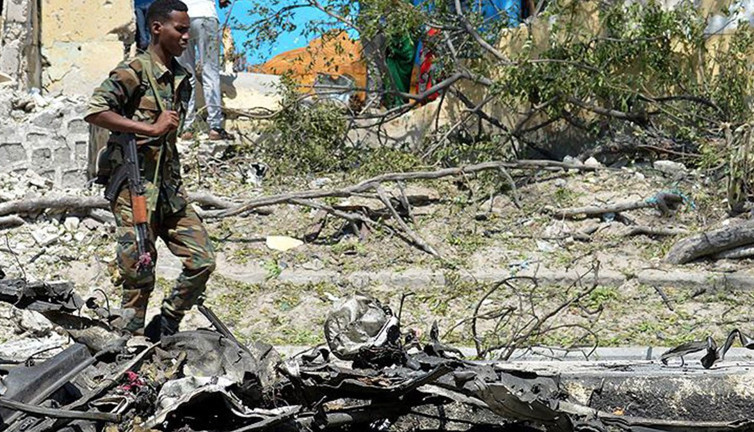 Somali askeri eğitim kampına bombalı intihar saldırısı!