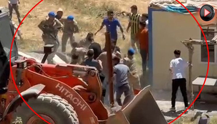 Yol yapım şantiyesinde kan döküldü! Köylüler ile işçiler çatıştı