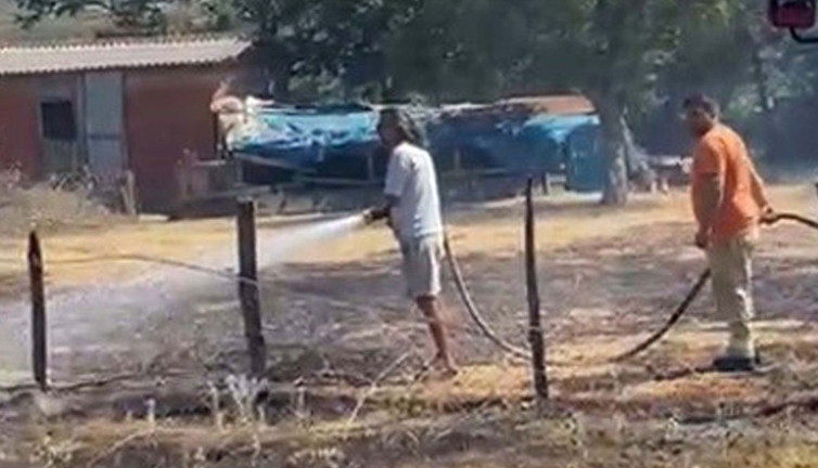 Ünlü oyuncu yangını söndürmek için seferber oldu