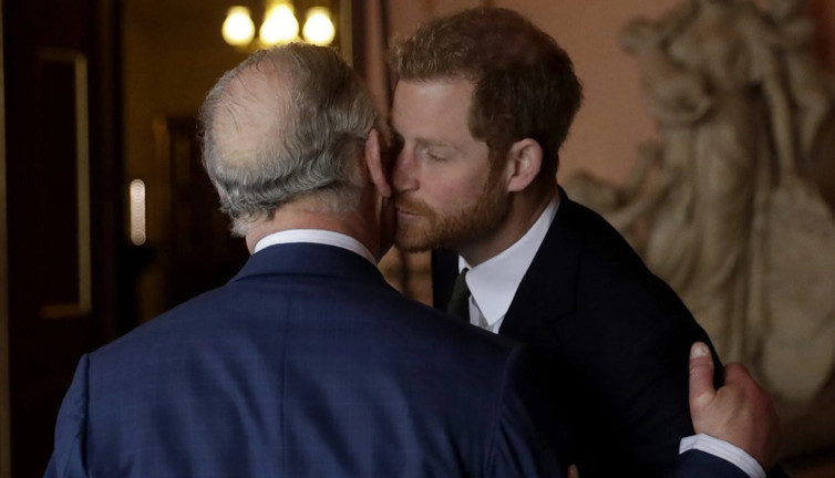 Saray'da buzlar eriyor: Londra'da sürpriz görüşme