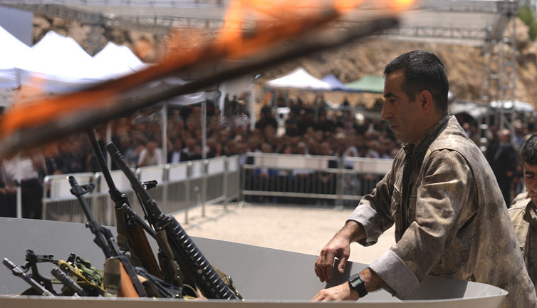 Süleymaniye’deki tiyatronun sponsoru tanıdık çıktı!