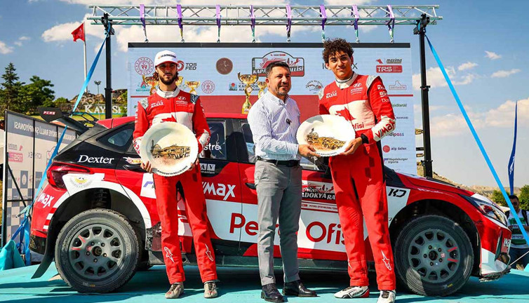 Biri Kerem Kazaz'ı durdursun