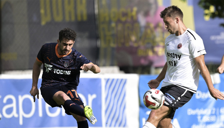 Başakşehir'den rahat galibiyet: Ömer Faruk yıldızlaştı