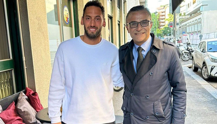 Hakan Çalhanoğlu'na en yakın gazeteci konuştu! Fenerbahçe'ye mi yoksa Galatasaray'a mı gidiyor?