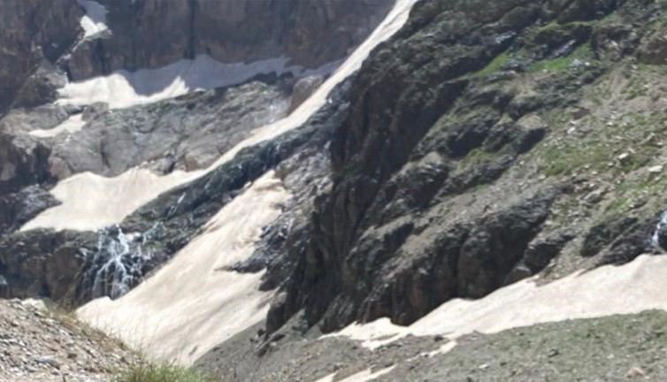 Türkiye’nin zirvesinde erime kabusu! Buzullar yok oluyor