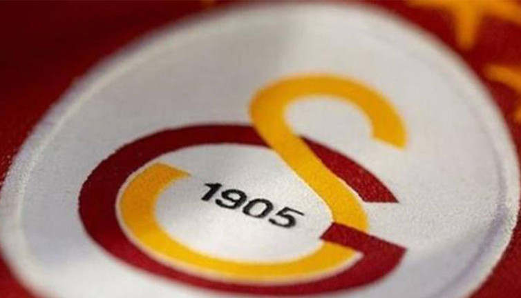 Galatasaray ile Bundesliga ekibi transfer yarışında! Kadroya alınmadı