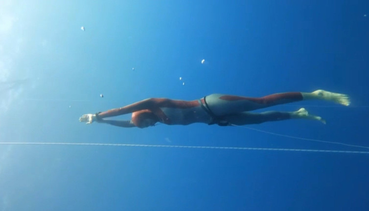 Birgül Erken rekora daldı!