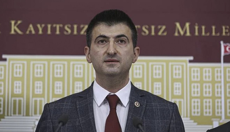 Teğmen Çelebi geçmişi unuttu! Siyasi lideri milliyetçi ilan etti…