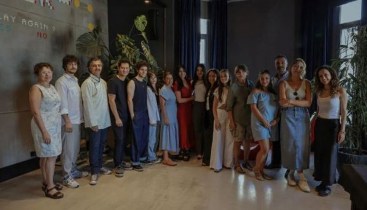 Star TV'nin iddialı dizisi 'Çarpıntı' sete çıktı: İlk kareler geldi! İki anne, bir sır