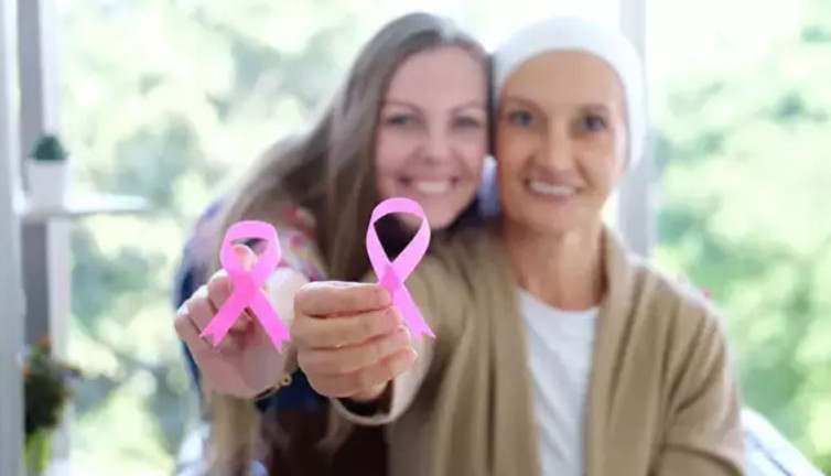 ‘Meme kanseriyle mücadelede ameliyat artık tek seçenek değil’