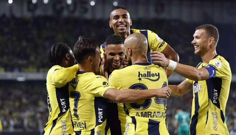 Fenerbahçe'nin yıldızına Ligue 1'den çifte talip!