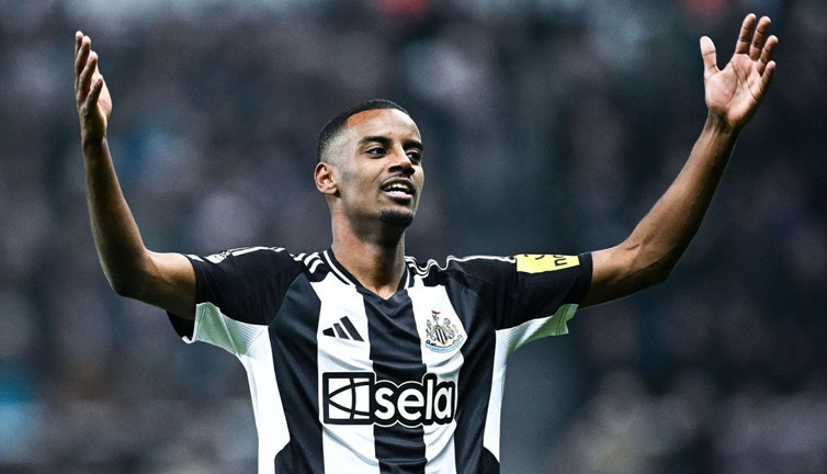 Newcastle Isak'ı Asya Turu'na götürmedi
