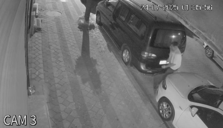 İstanbul'da plaka hırsızı kameraya yakalandı!