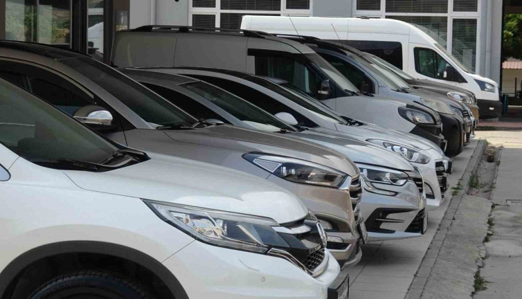 Yüksek faizler ikinci el piyasasını vurdu!