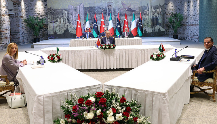 İstanbul'da kritik zirve! Erdoğan ve Meloni bir arada