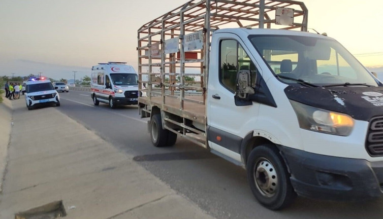 Koşu yapan sporcuya tüp kamyonu çarptı