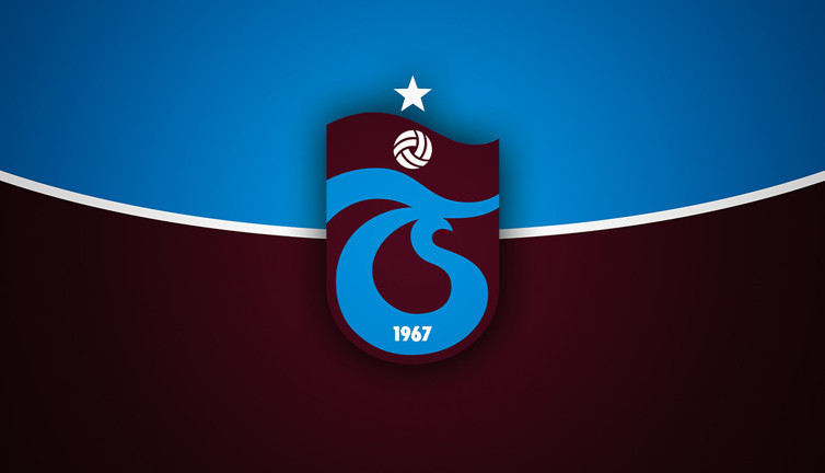 Trabzonspor şampiyonluk kadrosundan o isimle sözleşme yeniledi