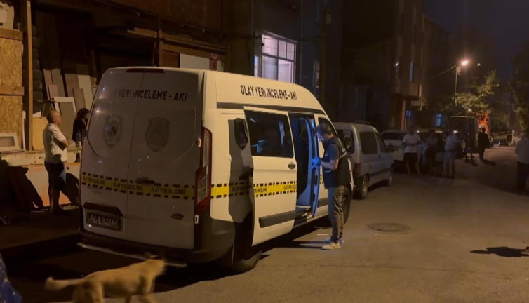Ataşehir’de kötü koku alarmı! Evde cansız beden bulundu