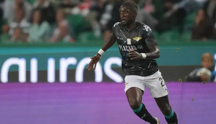 Kasımpaşa'ya Hollandalı sol bek! İmzayı attı