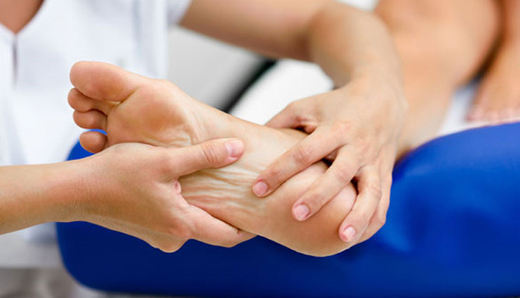 Ayak bakımıyla ilgili uzmanlardan hayati uyarılar