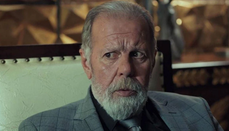 1,5 yıldır yatağa bağımlı olduğu ortaya çıktı! Usta tiyatrocu Mahmut Gökgöz'ün son hali üzdü