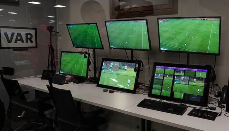 Süper Lig'de sezonun ilk VAR hakemi belli oldu!