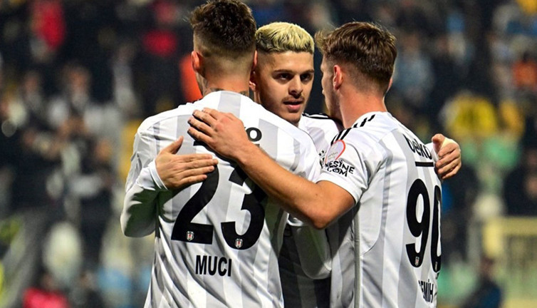 Beşiktaş'ta kimsenin beklemediği gelişme! Ayrılmak istiyor