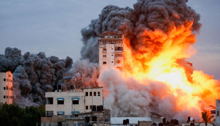 İsrail'in Gazze vahşeti büyüyor! Can kaybı son 24 saatte 123 arttı, 61 bin 722'ye çıktı