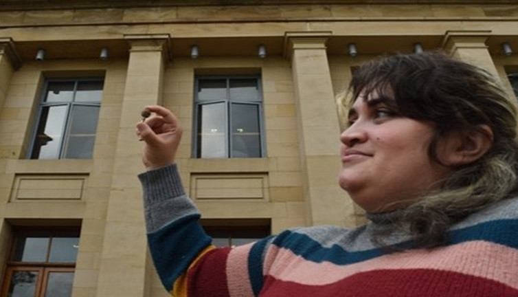 90 dakikada tarih yazdı! İlk kazısında yüzyılın altın sırrını buldu