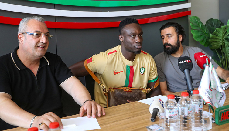 Galatasaray'ın gol kralı resmen Amedspor'da