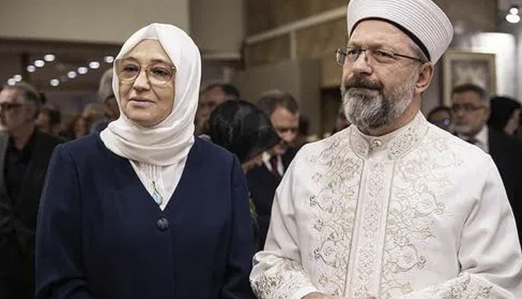 Ali Erbaş’ın eşinin hac turları… 7 kere maşallah! Milyonlarca kişi kura bekliyor...