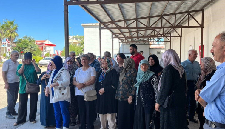 Çiftçilere 16 ton sera naylonu dağıtıldı