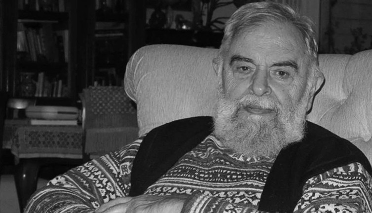 Mete Tunçay hayatını kaybetti