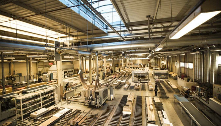 Rallici Türk iş insanının fabrikası icradan satışa çıktı. Dev fabrika 39 bin 771 metrekare