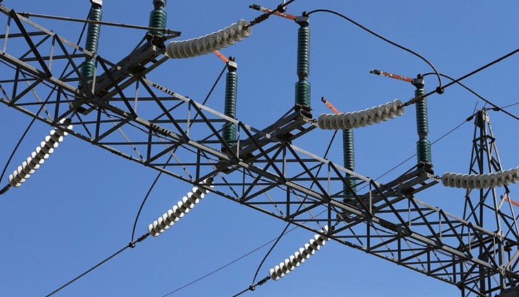 Son 55 yılın en sıcak havasıyla elektrik tüketiminde rekor kırıldı!