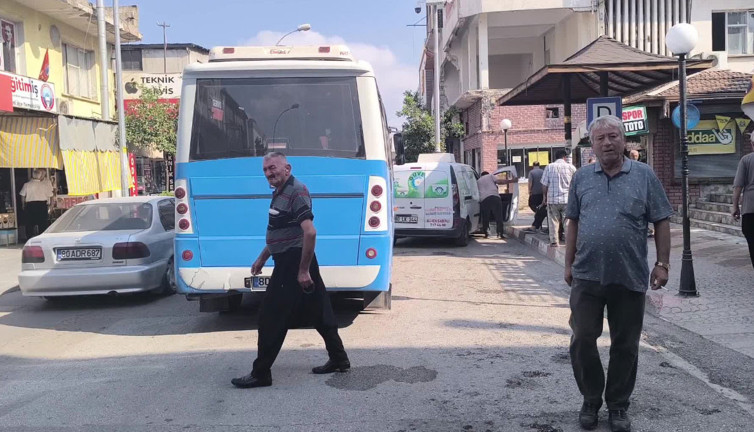 Emekli vatandaşlar isyanda: Bir an önce erken seçim olsun!