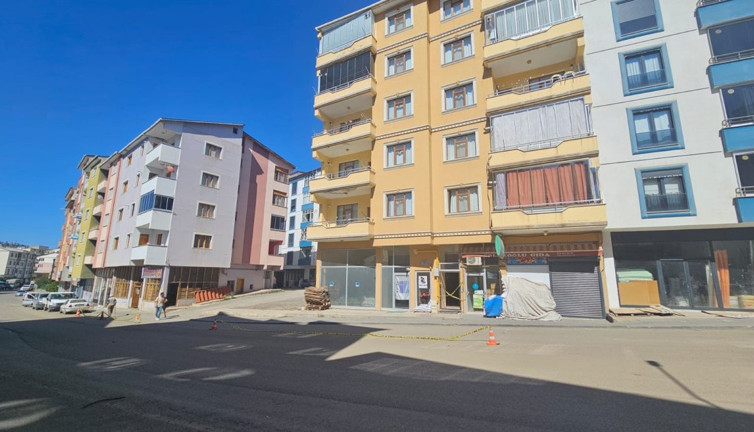 İspir'de 70 ev boşaltıldı