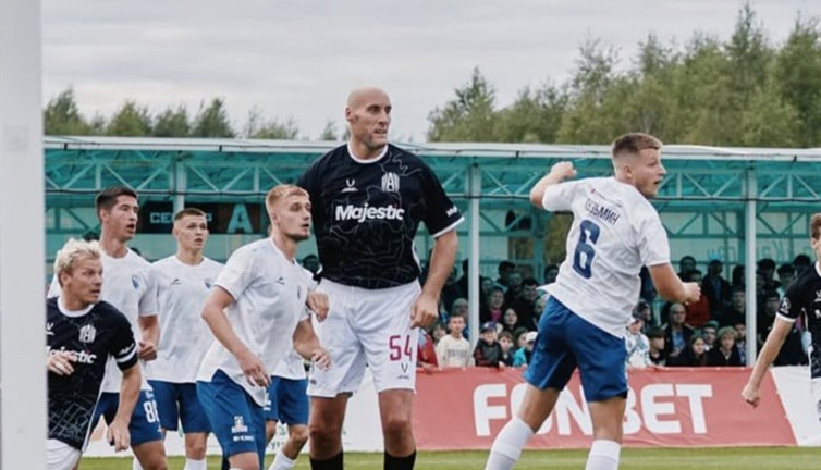 Eski NBA yıldızı 40 yaşında futbolcu oldu