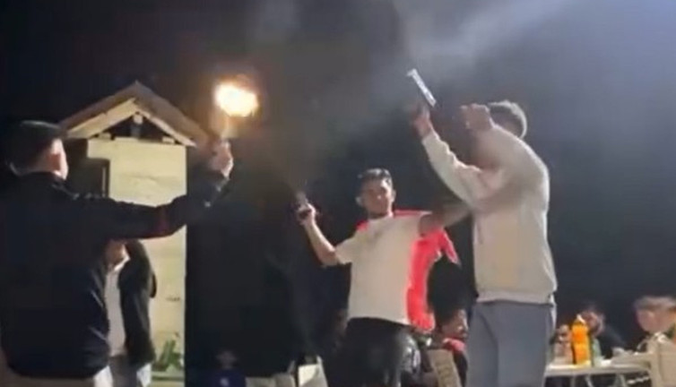 Bursa’da çiftetelli ve kurşun! Görüntüler ortaya çıktı