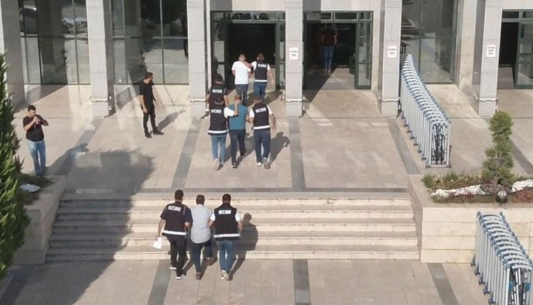 Denizli’de silah kaçakçılığı operasyonu: 3 tutuklama