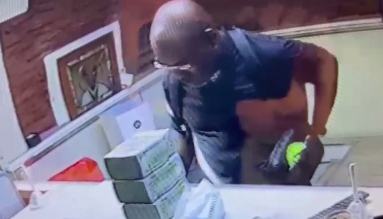 İstanbul’da uluslararası çete çökertildi! Polisin tuzağına düştüler