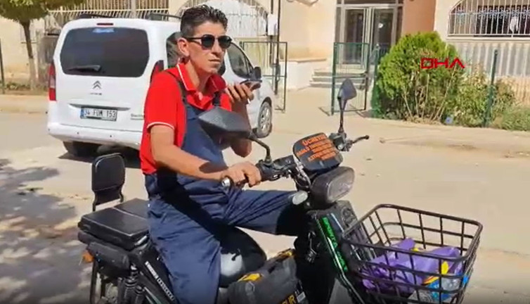 Umutsuz engellilere umut oldu! Akülü sandalyeleri ücretsiz tamir ediyor