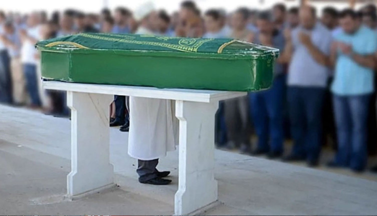 Erdoğan'ın başdanışmanının acı kaybı! Son yolculuğuna uğurlandı