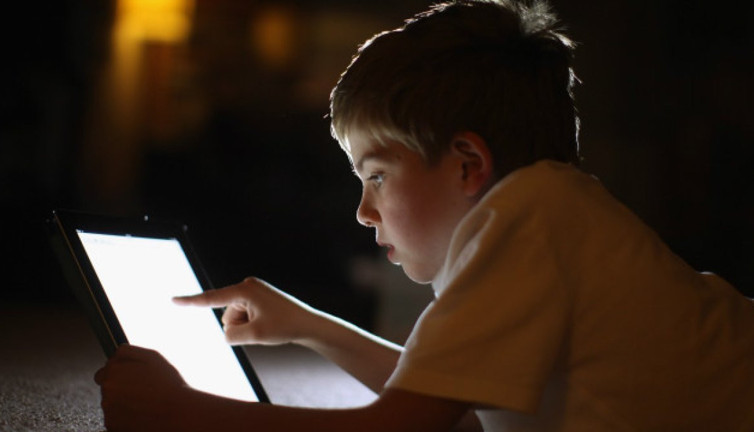 Çocuklarda tablet kullanmanın büyük zararlarını uzmanlar anlattı