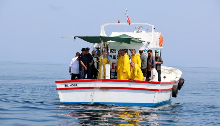 Artvin’de balıkçılar, ‘vira bismillah' dedi