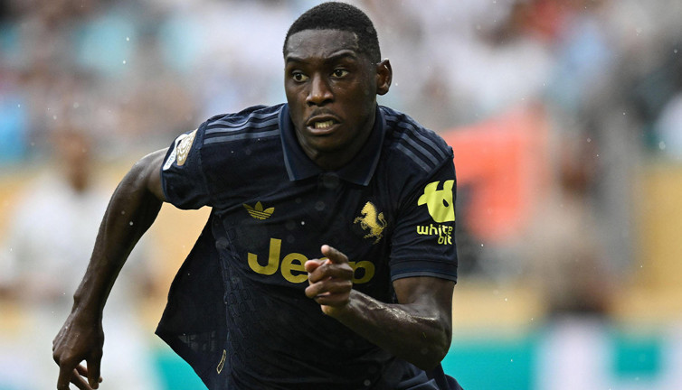 Premier Lig devinden son dakika Muani transferi!