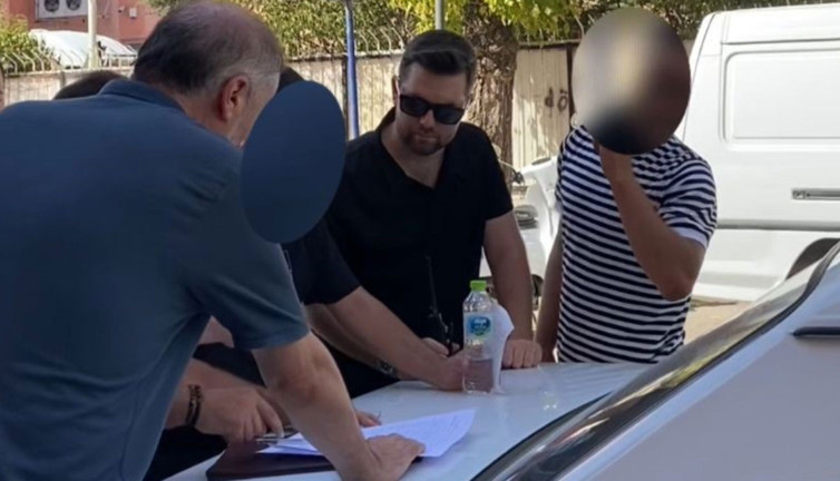 Polis trafik magandasına yine göz açtırmadı! Şovu pahalıya patladı