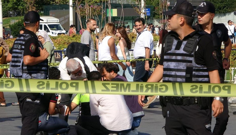 Polis aracı kaza yaptı: Çok sayıda yaralı var