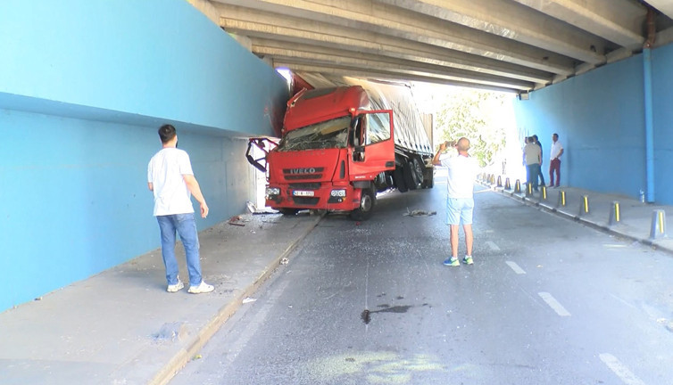 Küçükçekmece’de navigasyon kâbusu! Çocuk yaralandı