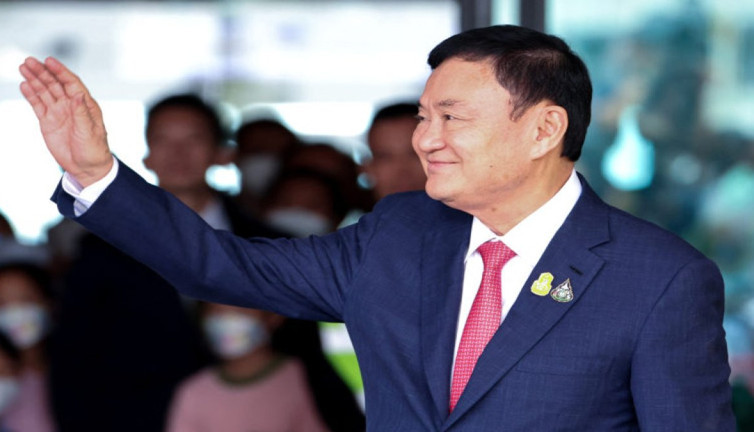 Siyasi krizin gölgesinde yeni başkan seçildi: 492 oyun 247'sini aldı